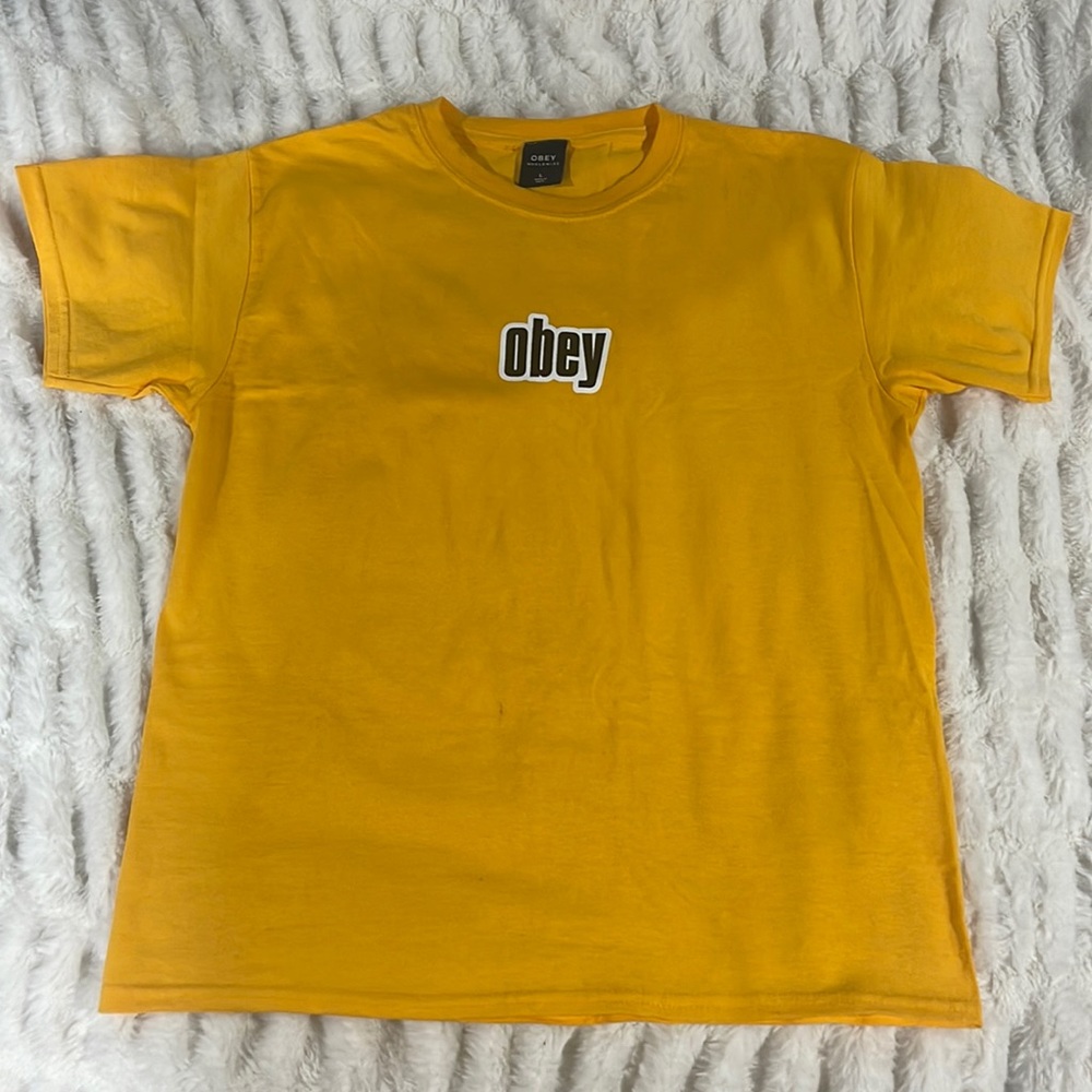 WOMEN’S OBEY T-SHIRT YELLOW LARGE